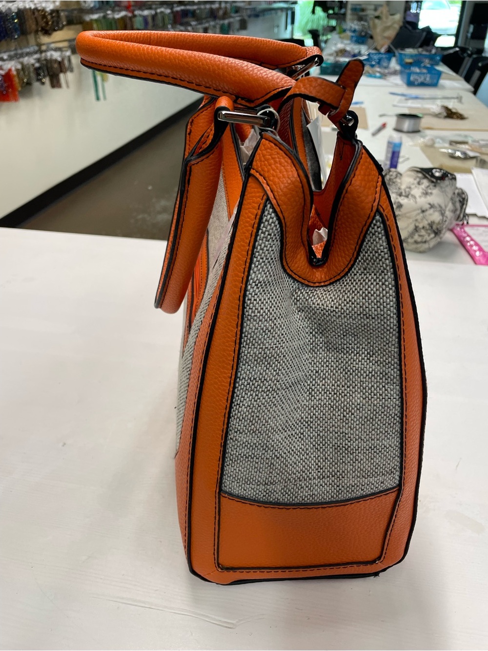 🧡 London Fog Linen & Orange Satchel Tote Bag NWT Summer Resort Chic top handle - Picture 4 of 5